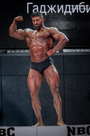 CLASSIC PHYSIQUE